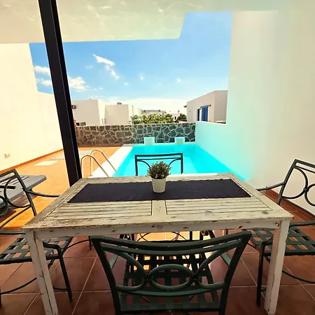 בית נופש Papagayo Mirage פלאיה בלנקה