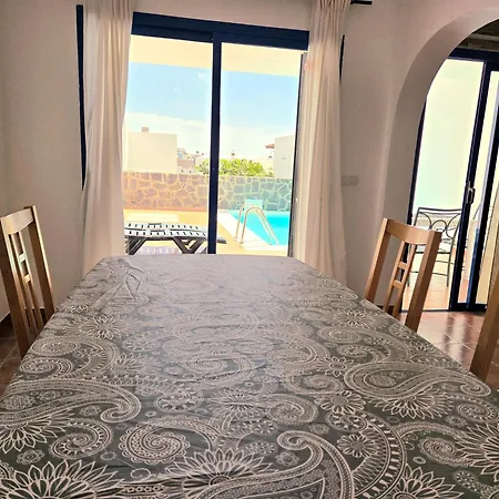 Papagayo Mirage * بلايا بلانكا